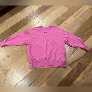 Nike Women's Oversized Crewneck Sweatshirt